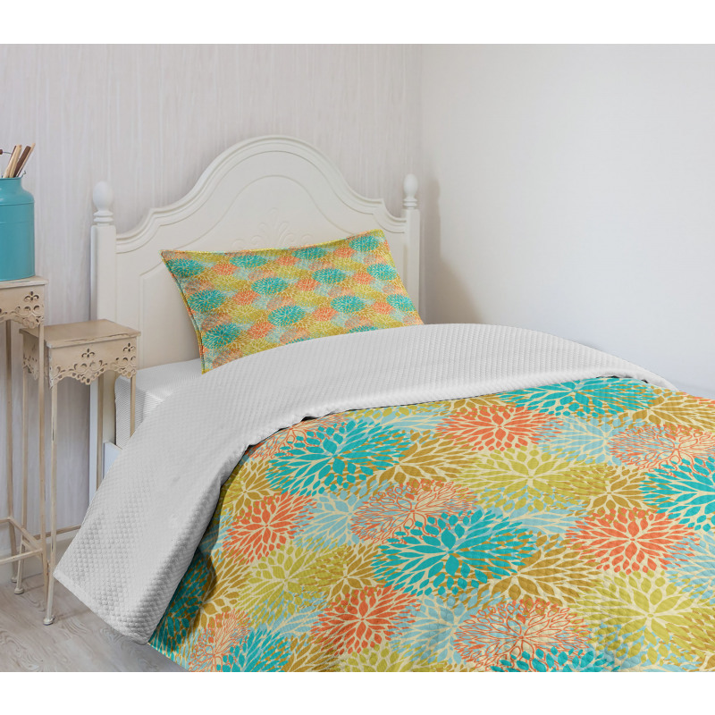 Thriving Floral Fields Bedspread Set