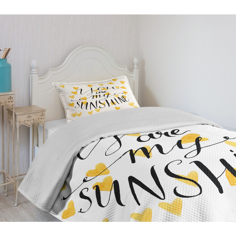 Hearts and Words Bedspread Set