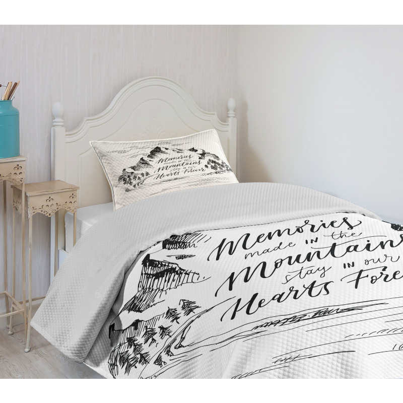 Memories in Mountains Bedspread Set