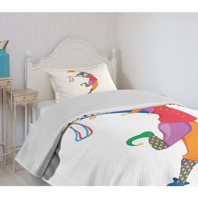 Jester with a Mask Bedspread Set