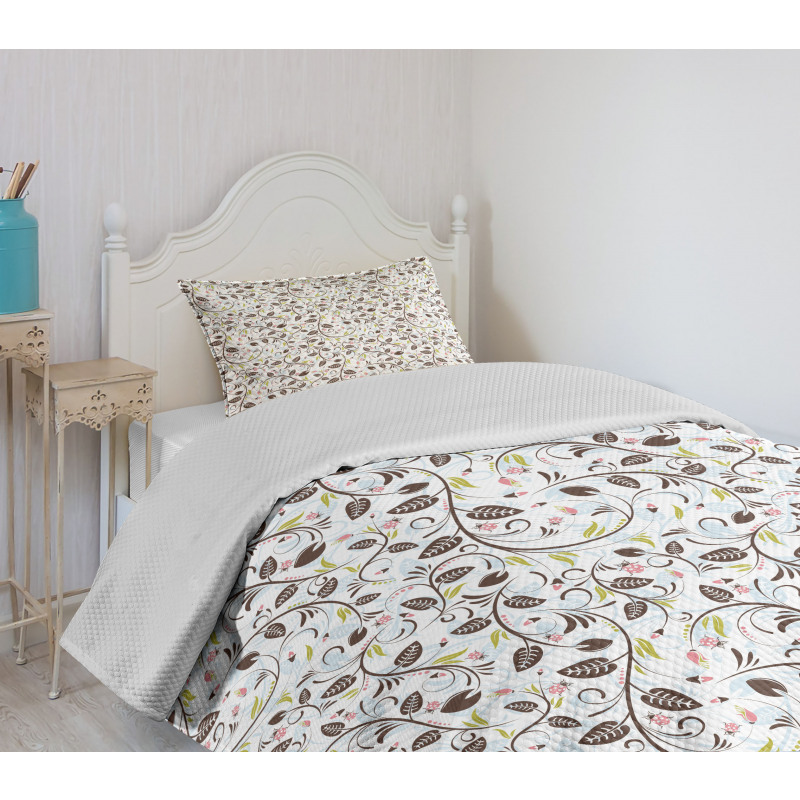 Curvy Stem Bud Ladybird Bedspread Set