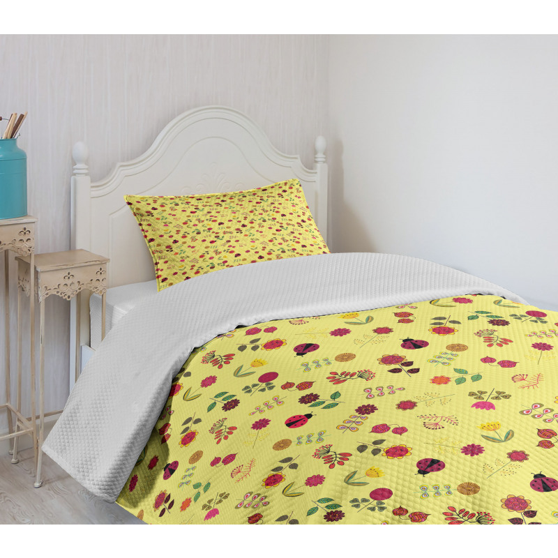 Colorful Design Flowers Bedspread Set