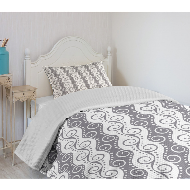 Vertical Stripes Swirls Bedspread Set