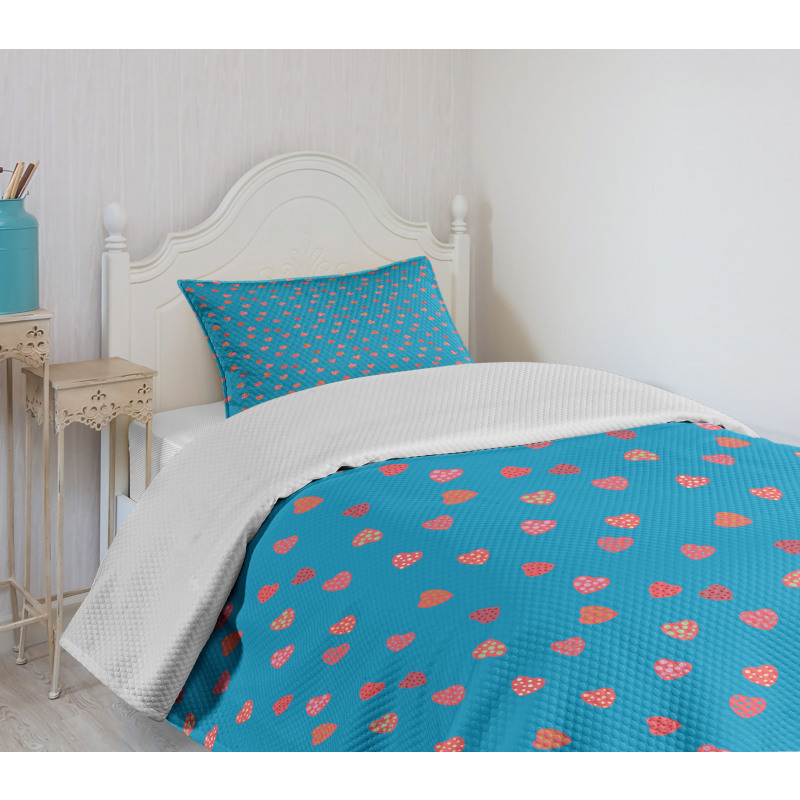Hearts with Stars and Dots Bedspread Set