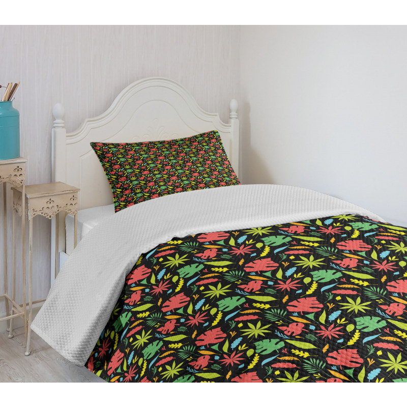 Autumnal Foliage Pattern Bedspread Set