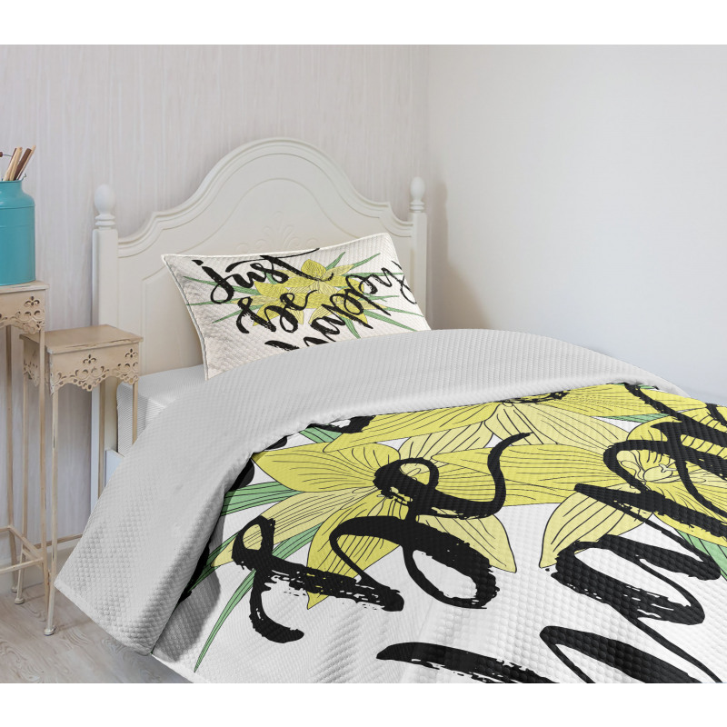 Yellow Blossoms Leaves Bedspread Set