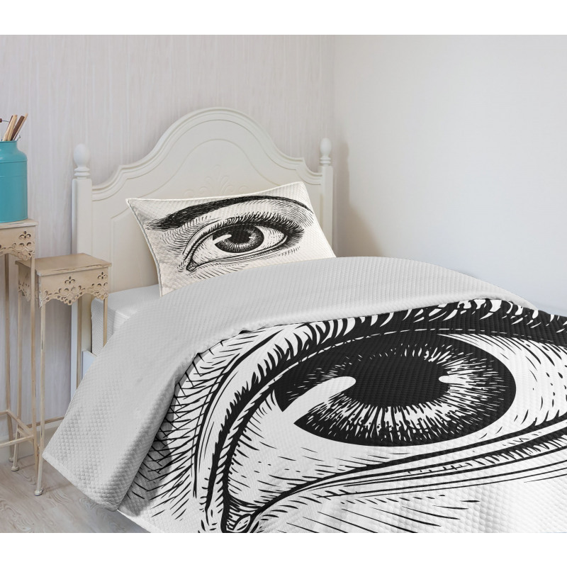 Female Eye Makeup Bedspread Set