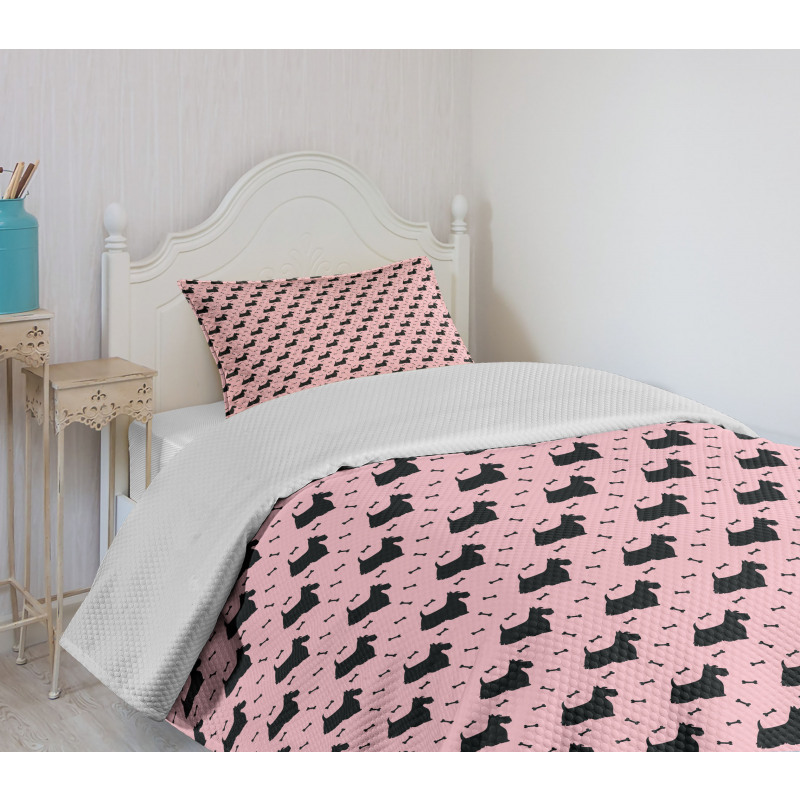 Hairy and Fluffy Puppy Bedspread Set