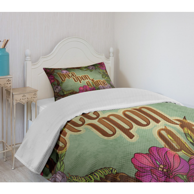 Caterpillar Flower Bedspread Set