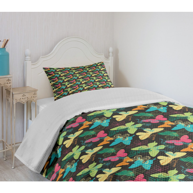 Colorful Silhouettes Art Bedspread Set