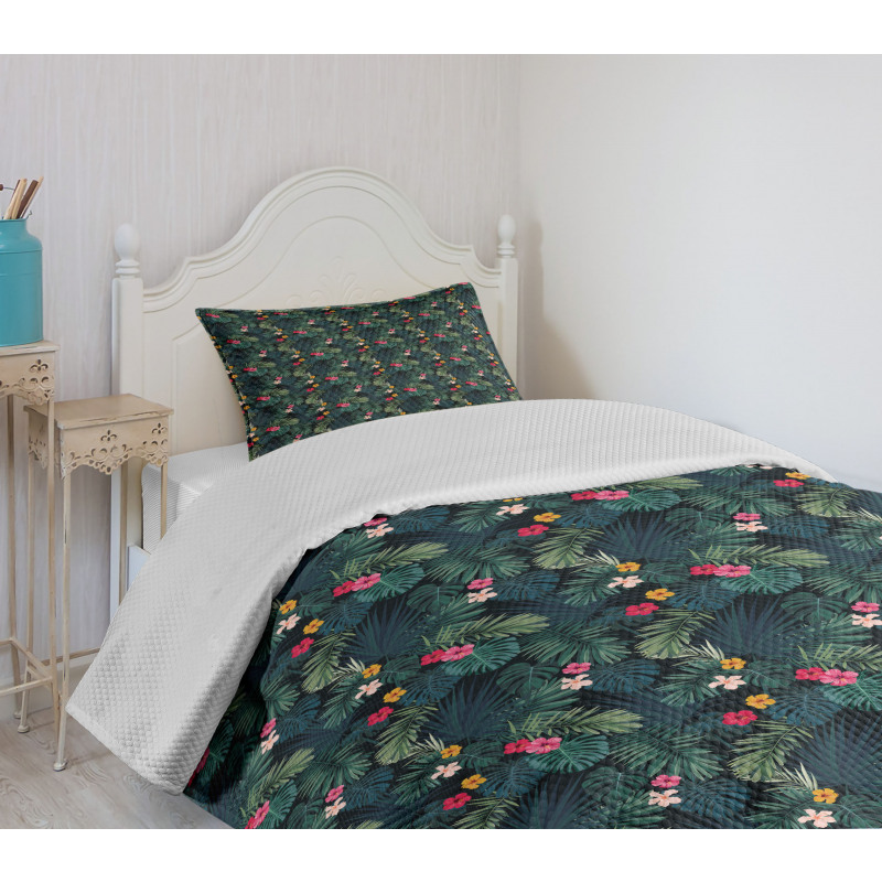 Realistic Rainforest Flora Bedspread Set