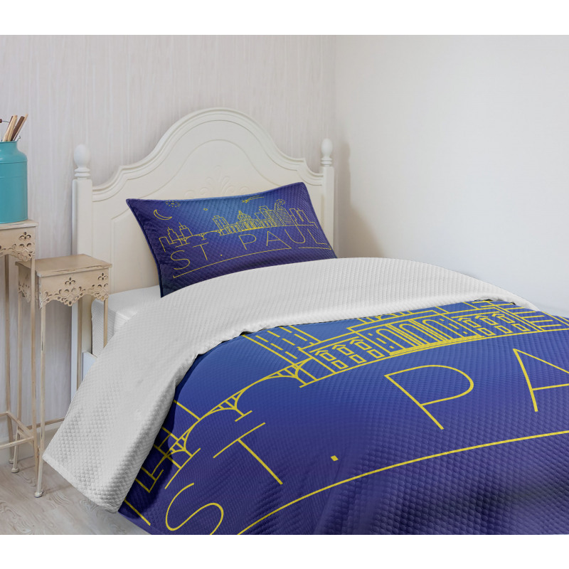 Line Art Style St Paul Bedspread Set