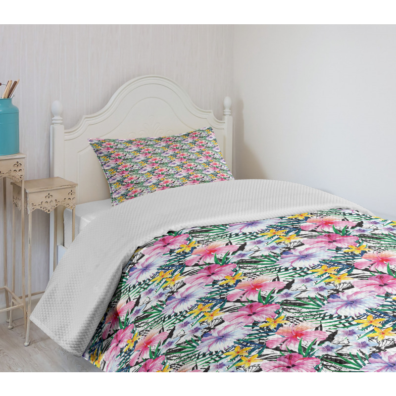 Tropic Hibiscus Plumeria Bedspread Set