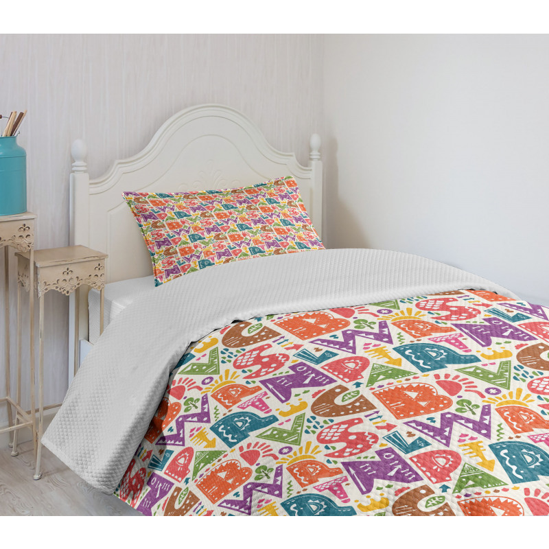 Capital Letters Doodles Bedspread Set