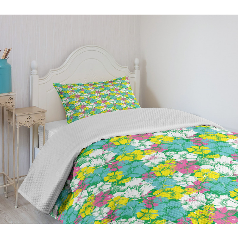 Grunge Summer Flowers Bedspread Set