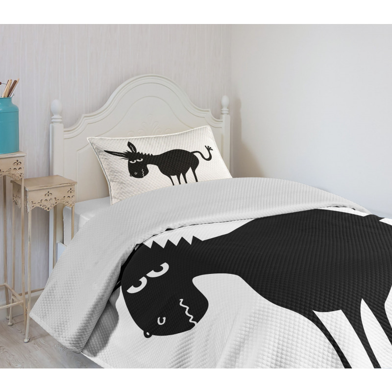 Black Fun Mascot Silhouette Bedspread Set