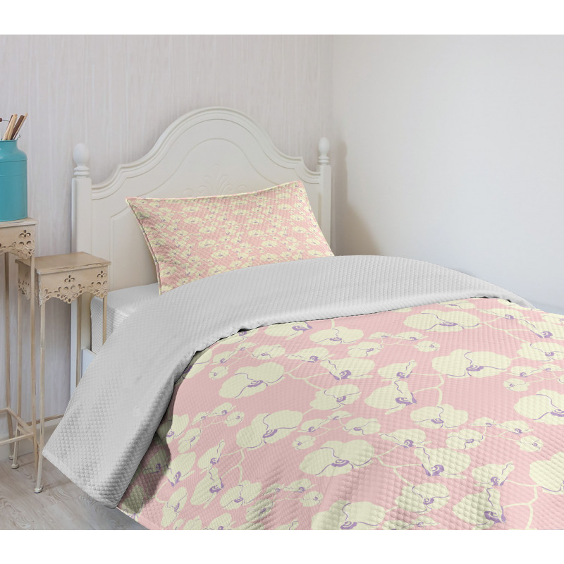 Blooming Nature on Pale Pink Bedspread Set