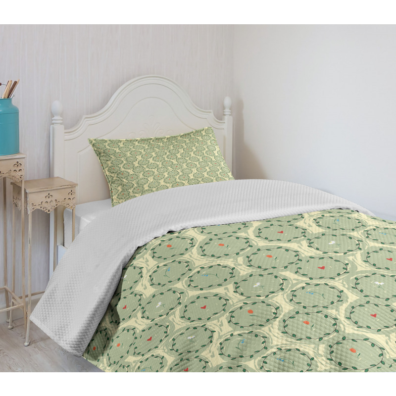 Leafy Circles with Flowers Bedspread Set