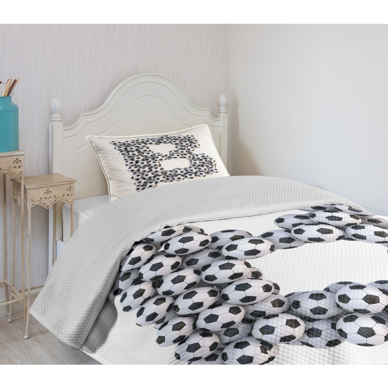 Monochrome Footballs Bedspread Set