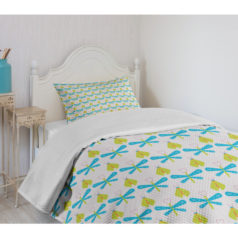 Cartoon Style Bugs Pattern Bedspread Set