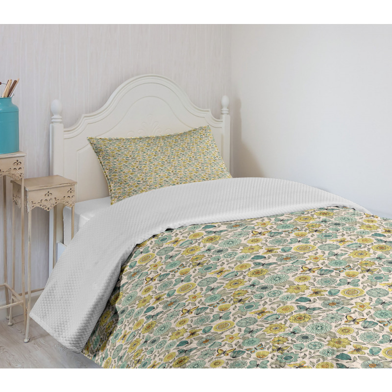 Retro Butterfly Wings Floral Bedspread Set