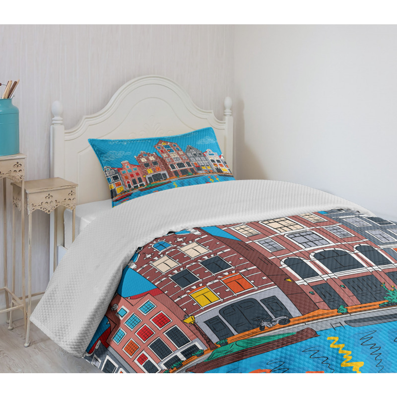 Famous Canal Bedspread Set