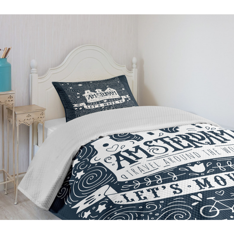 Travel Words with Stars Bedspread Set