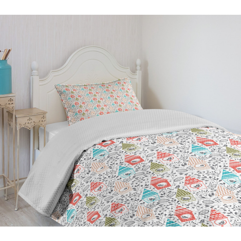 Flowers Sketch Bird Houses Bedspread Set