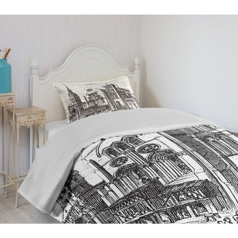 Notre-Dame-en-Vaux Art Bedspread Set