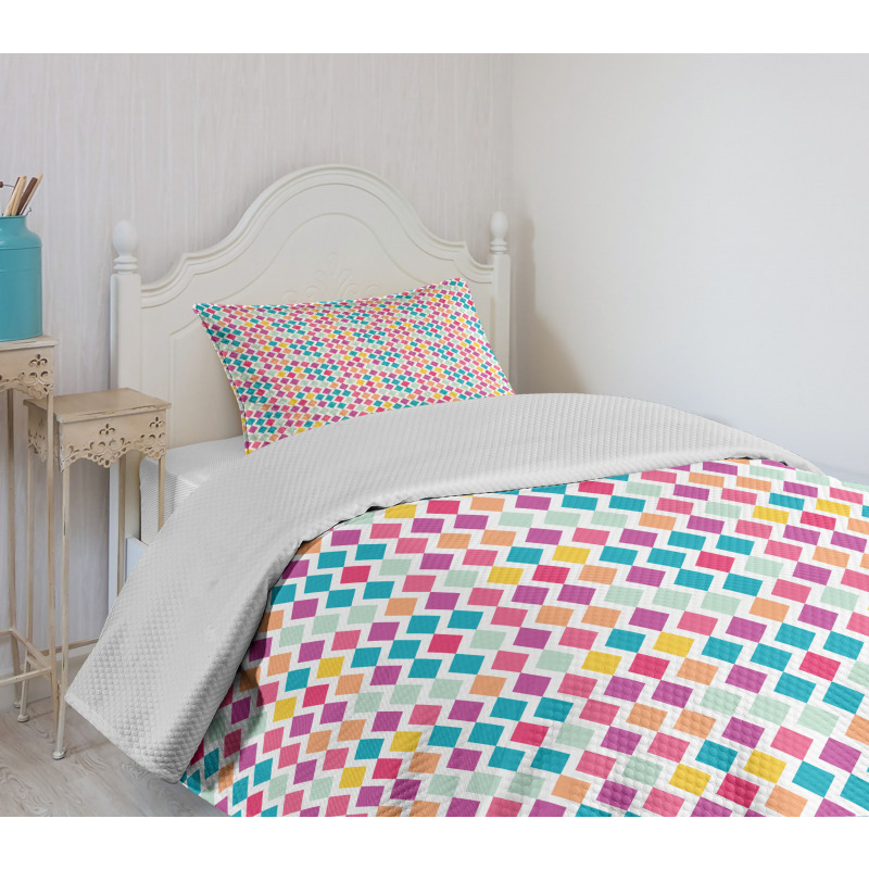 Rhombus Shapes Abstract Bedspread Set