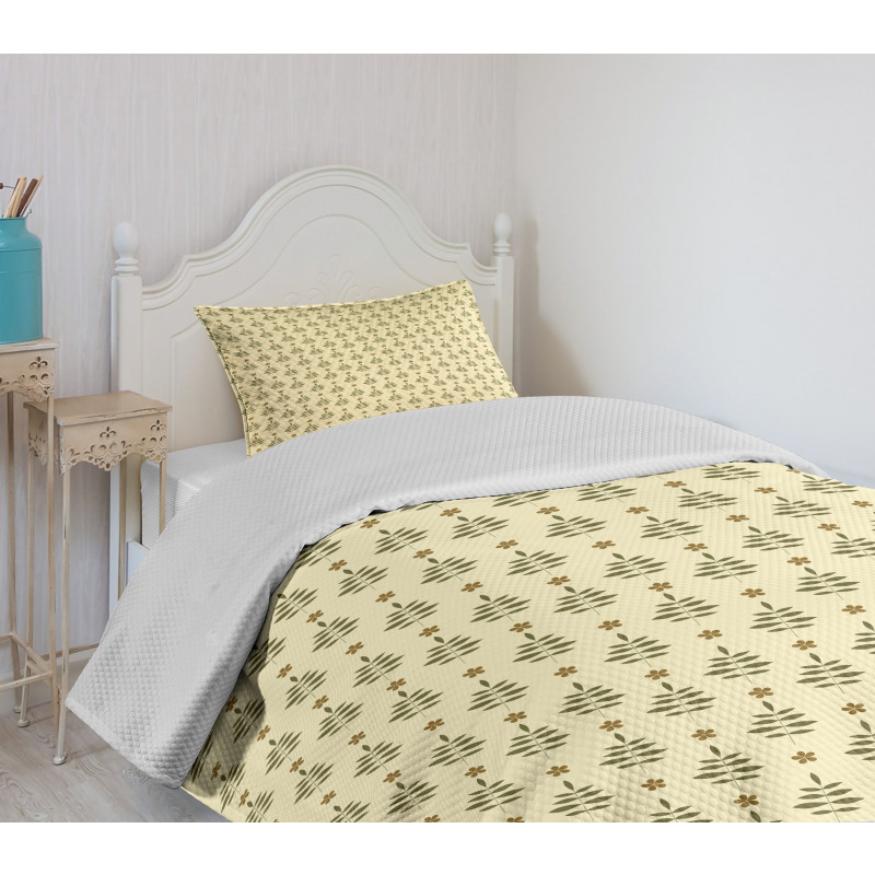 Foliage Leaves with Blossoms Bedspread Set