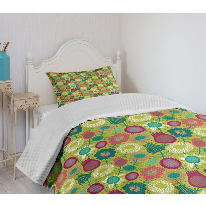 Abstract Vivid Flora Petals Bedspread Set