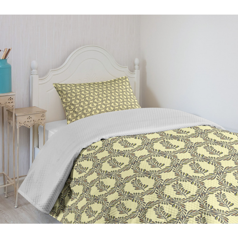 Circle Vivid Leafy Branches Bedspread Set