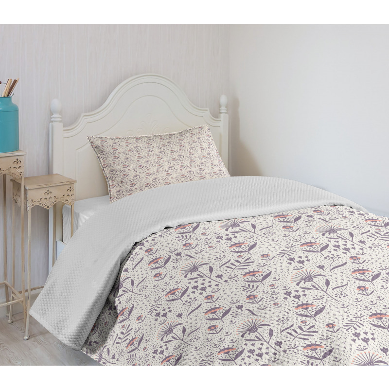 Blossom Pattern on Off White Bedspread Set