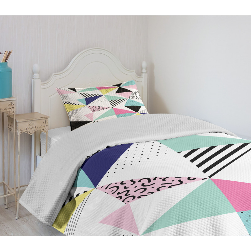 Memphis Geometrical Funky Bedspread Set