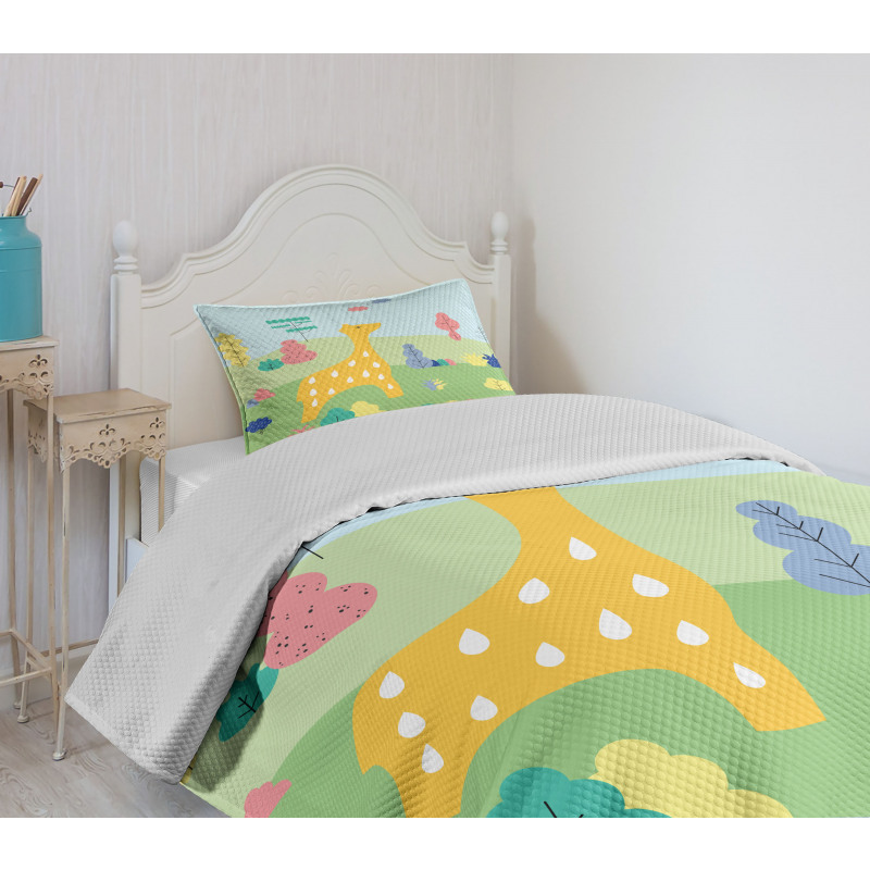 Cartoon Animal in Wildlife Bedspread Set