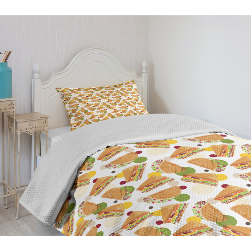Sandwich and Taco Snacks Bedspread Set