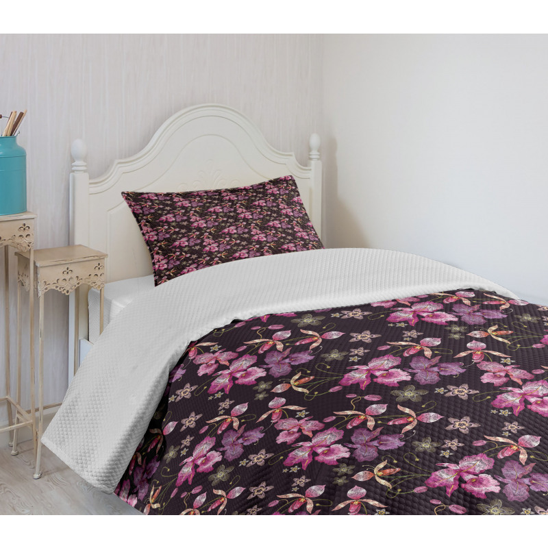 Retro Wild Flowers Motifs Bedspread Set