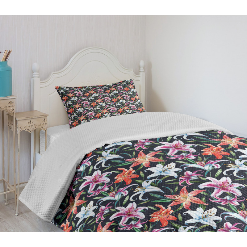 Watercolor Tropical Lilies Bedspread Set