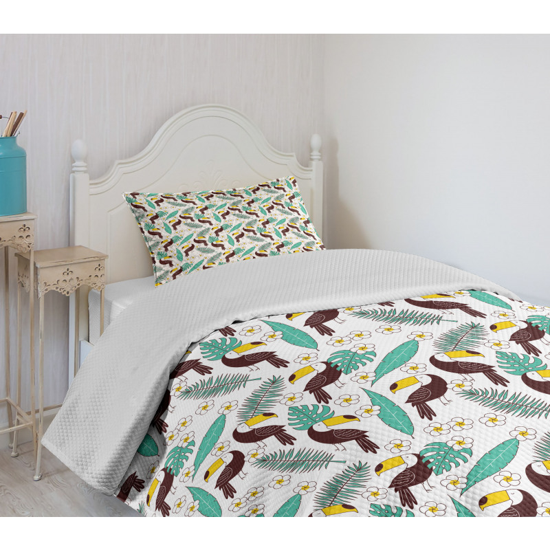 Toucan Bird Tropical Leaves Bedspread Set