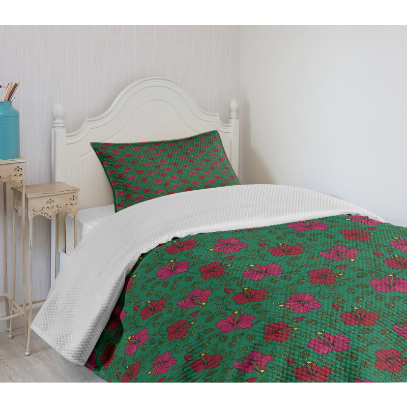 Blossoming Exotic Hibiscus Bedspread Set