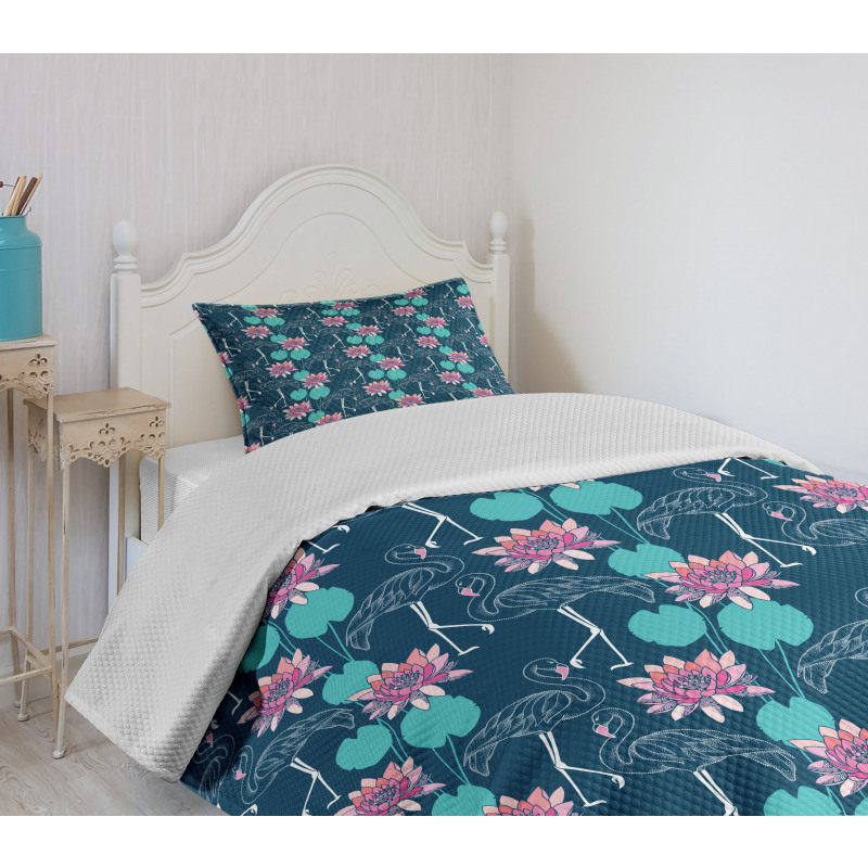 Hawaii Exotic Arrangement Bedspread Set