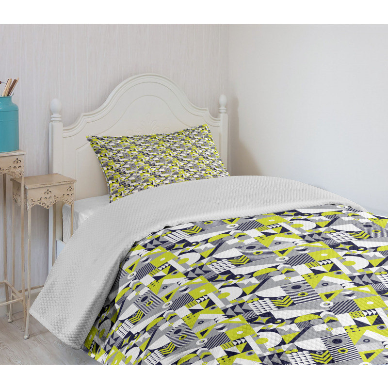 Contemporary Mosaic Bedspread Set