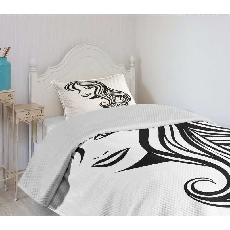 Women and Indulgent Hair Bedspread Set