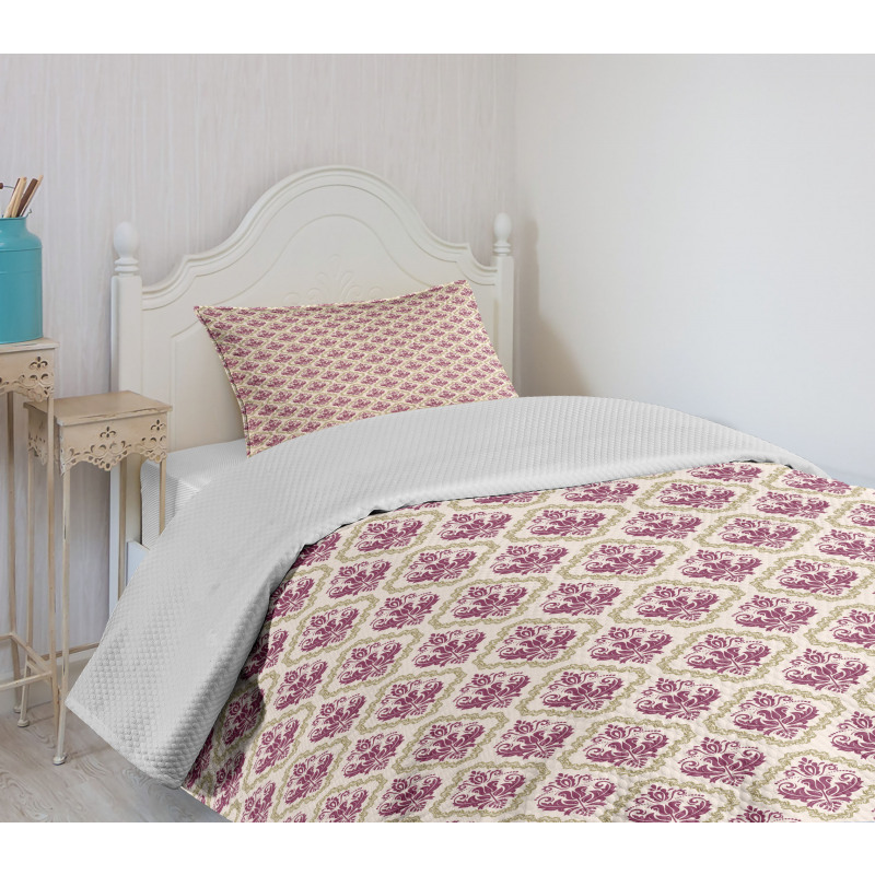 Romantic Art Deco Design Bedspread Set
