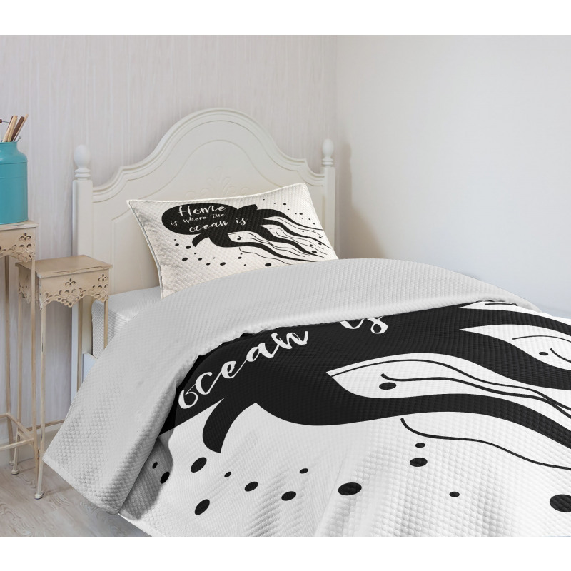 Jellyfish Silhouette Bedspread Set