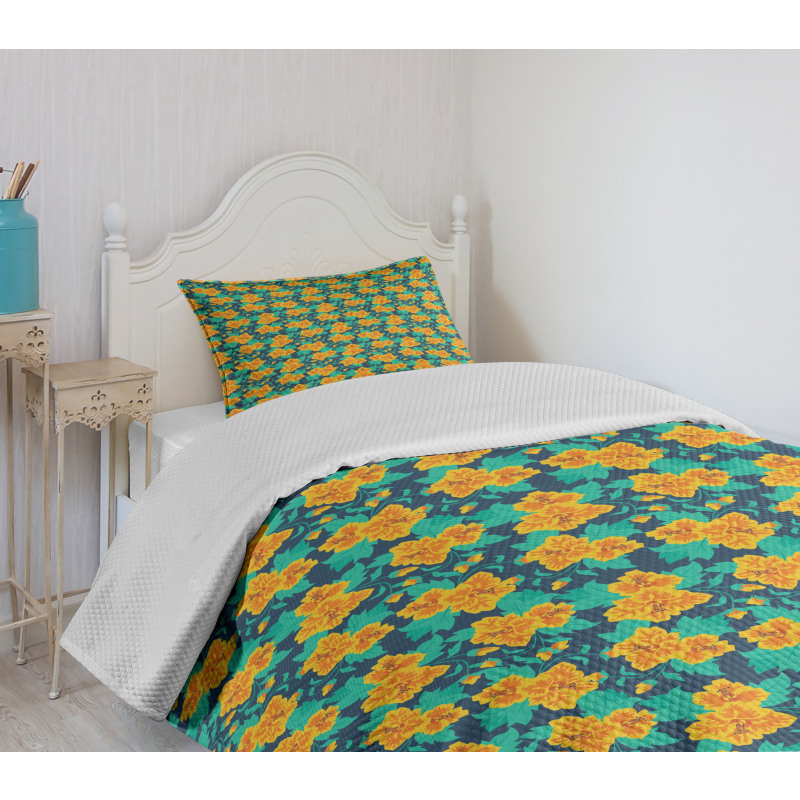 Romantic Summery Flowers Bedspread Set