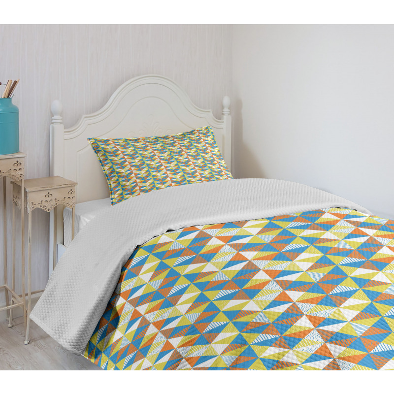 Stripes and Dots Pattern Bedspread Set