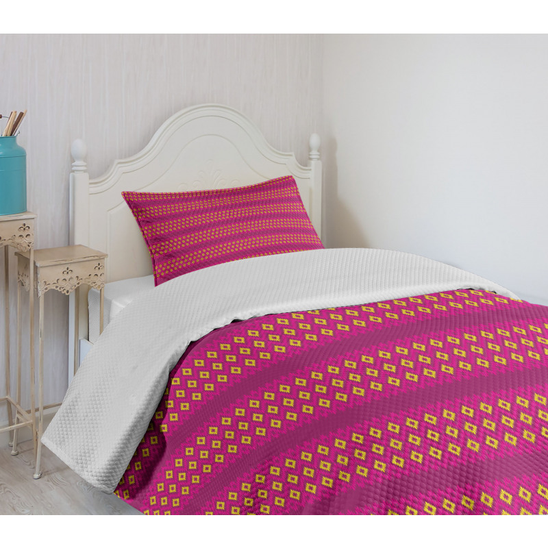 Pink Yellow Geometric Design Bedspread Set