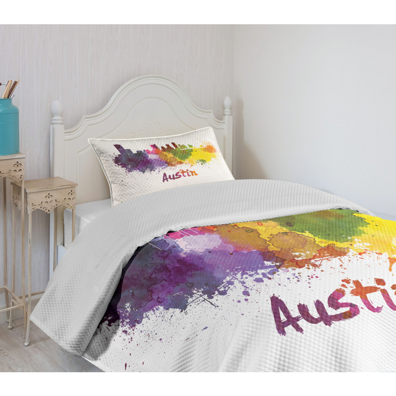 Clipping Path White Outlined Bedspread Set